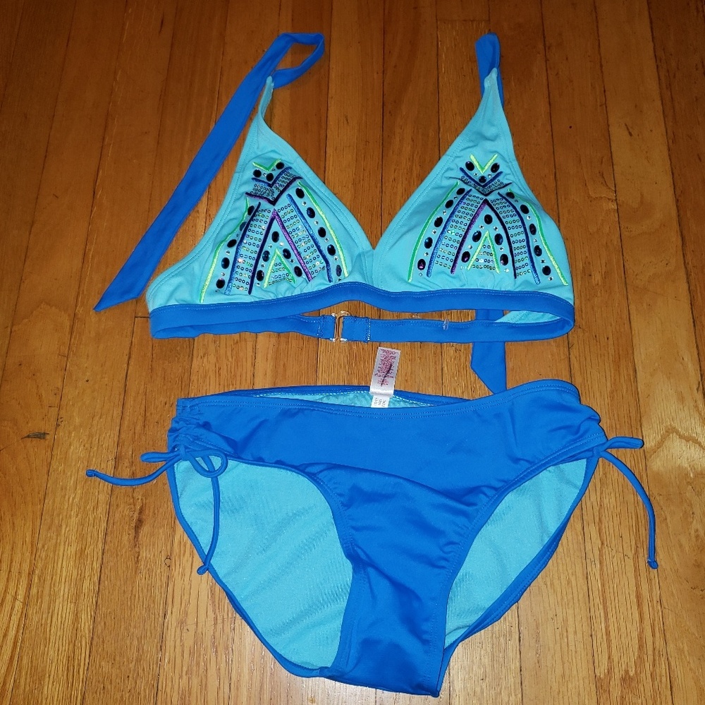 2 piece bathing suit size 18